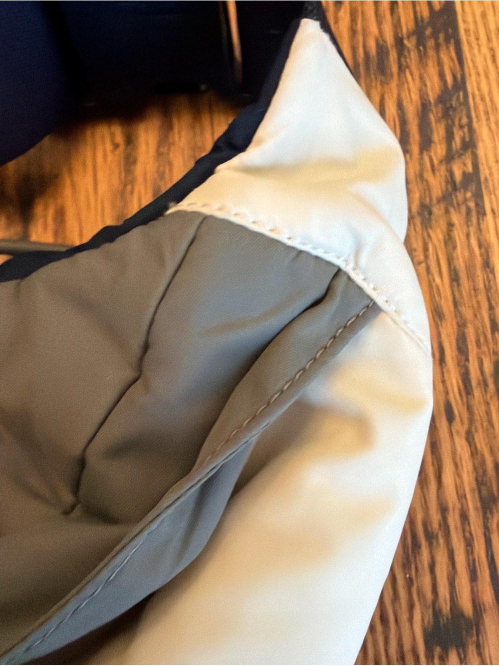 Lululemon 3 Tone Sling Bag Belt Bag Nylon Hiking Traveling Purse Everyday - Picture 5 of 15